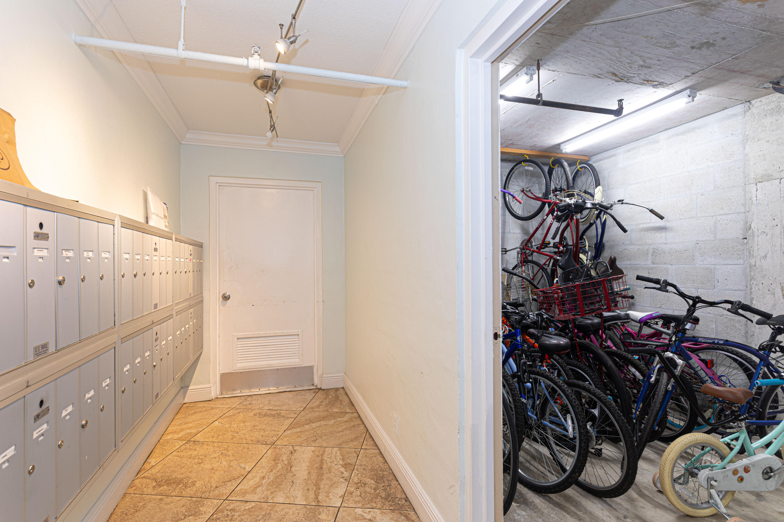 BOCA TEECA CONDO 9 - Residential Lease