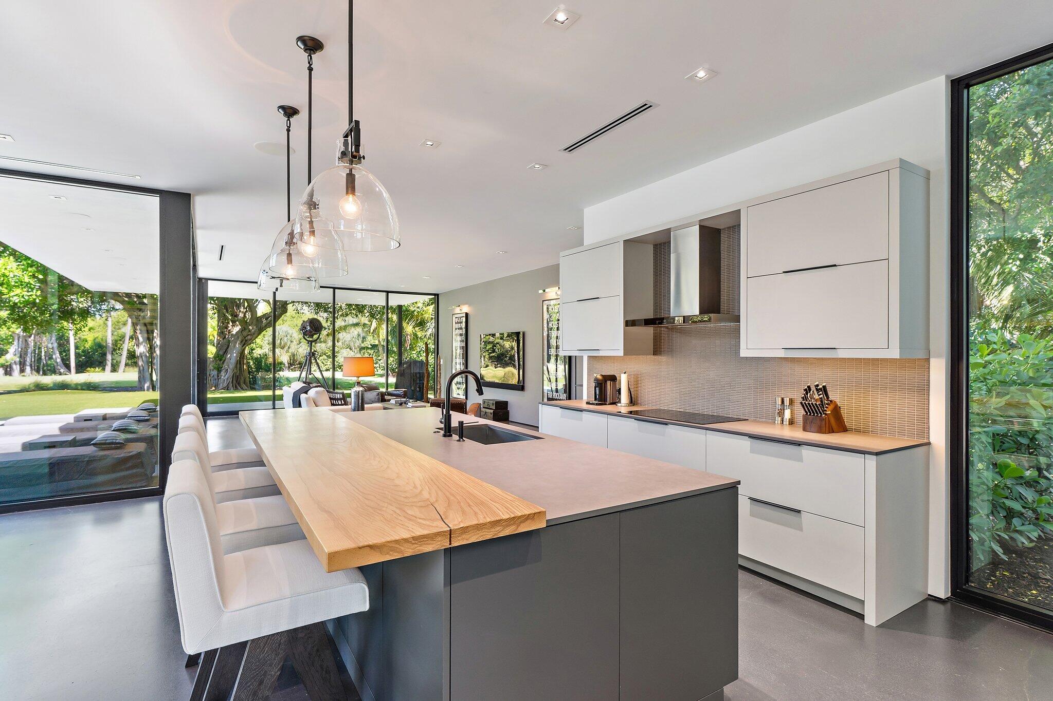 Jupiter Island Hobe Sound - Residential