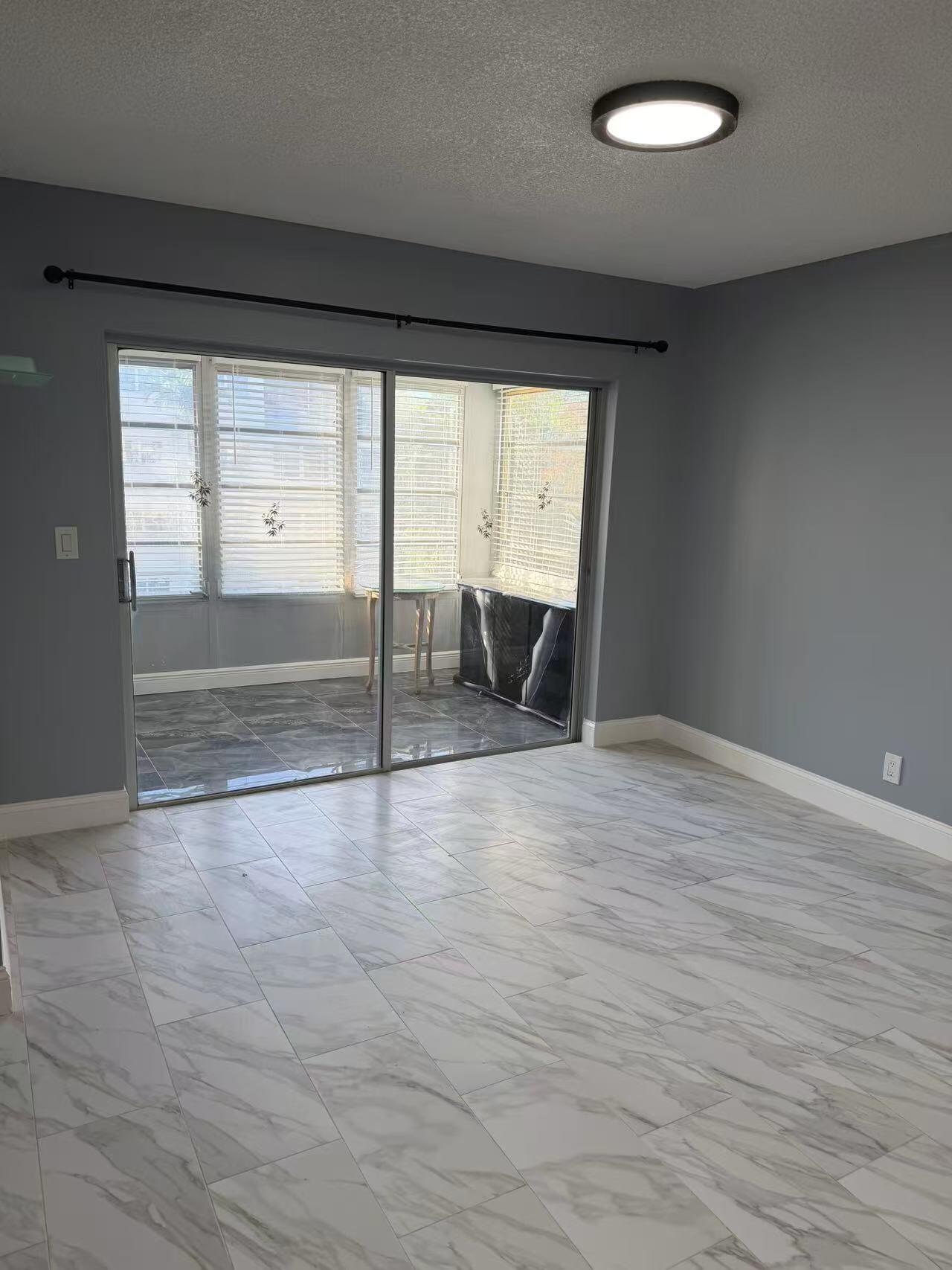 4040 NW 19 Street 305