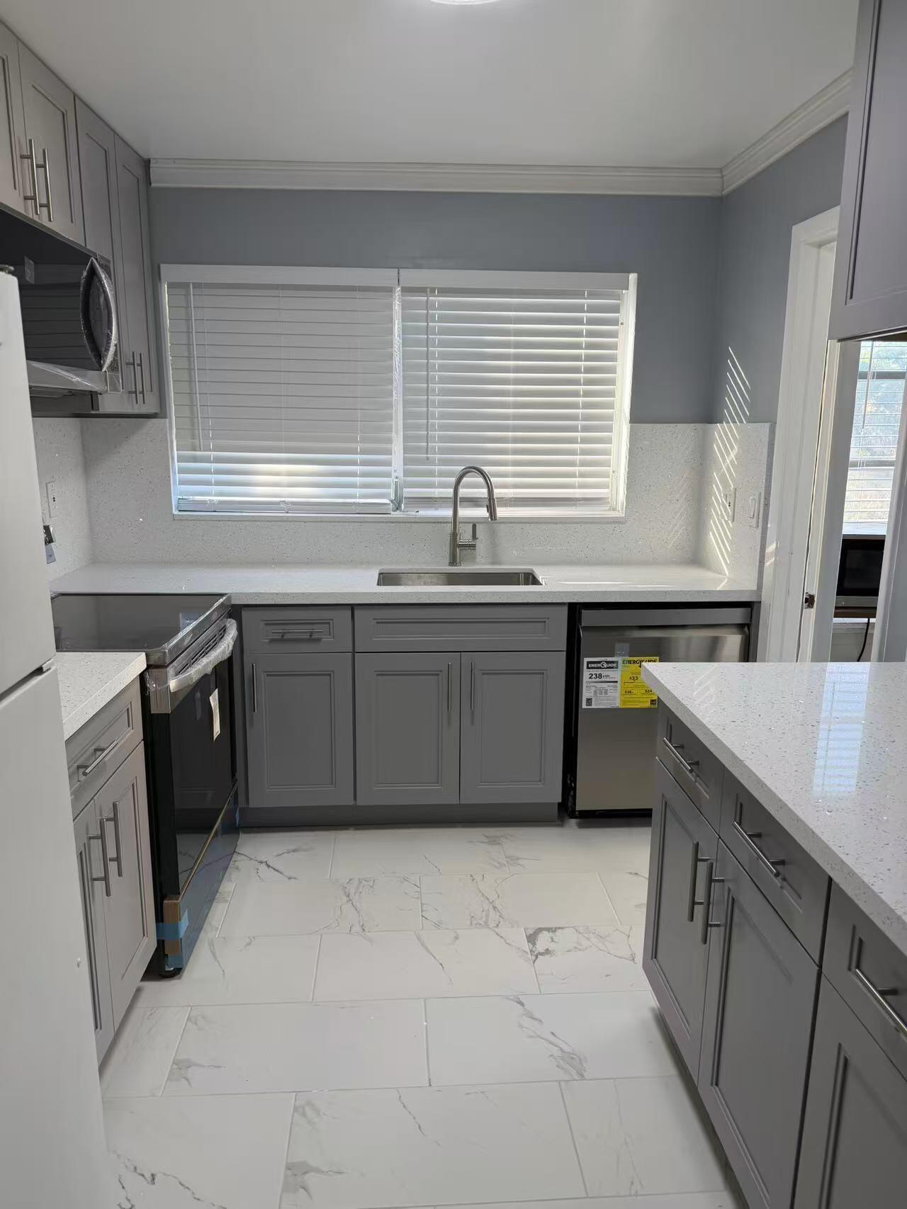 MAJESTIC GARDENS CONDOMINIUM - Residential