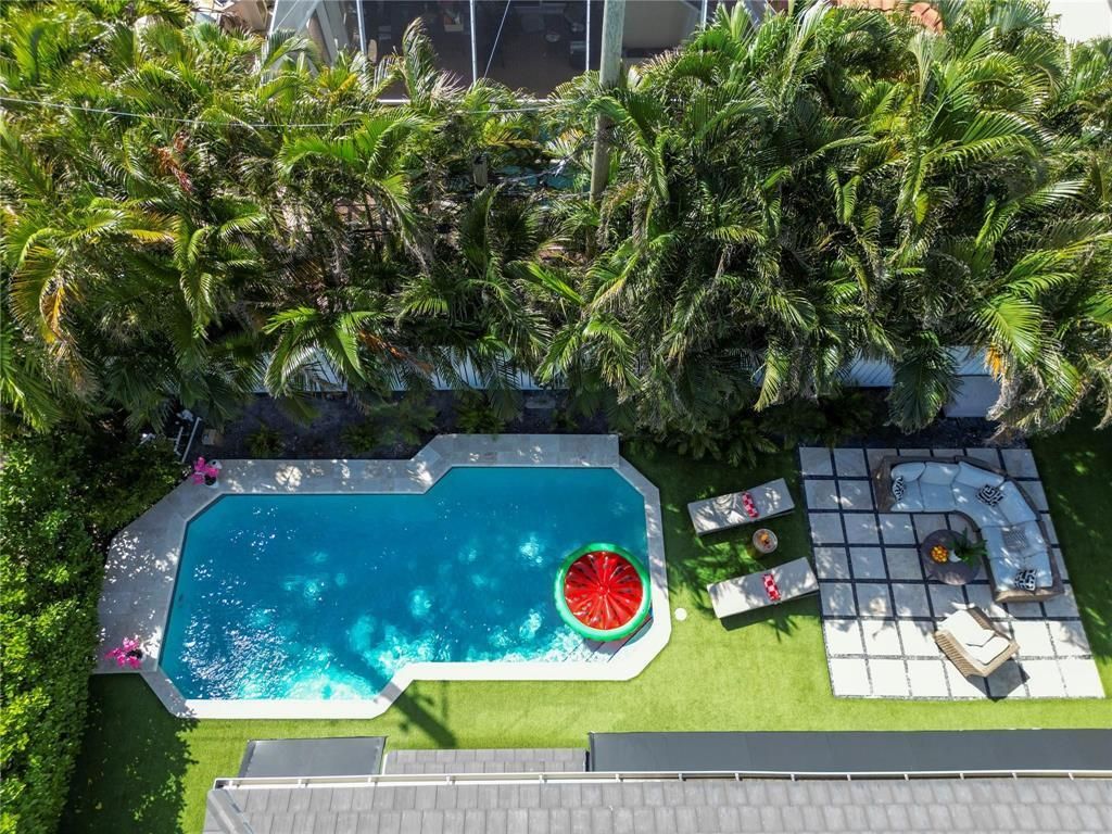 Photo of 222 N Tradewinds Avenue, Fort Lauderdale, FL 33308 (MLS # B26007837)