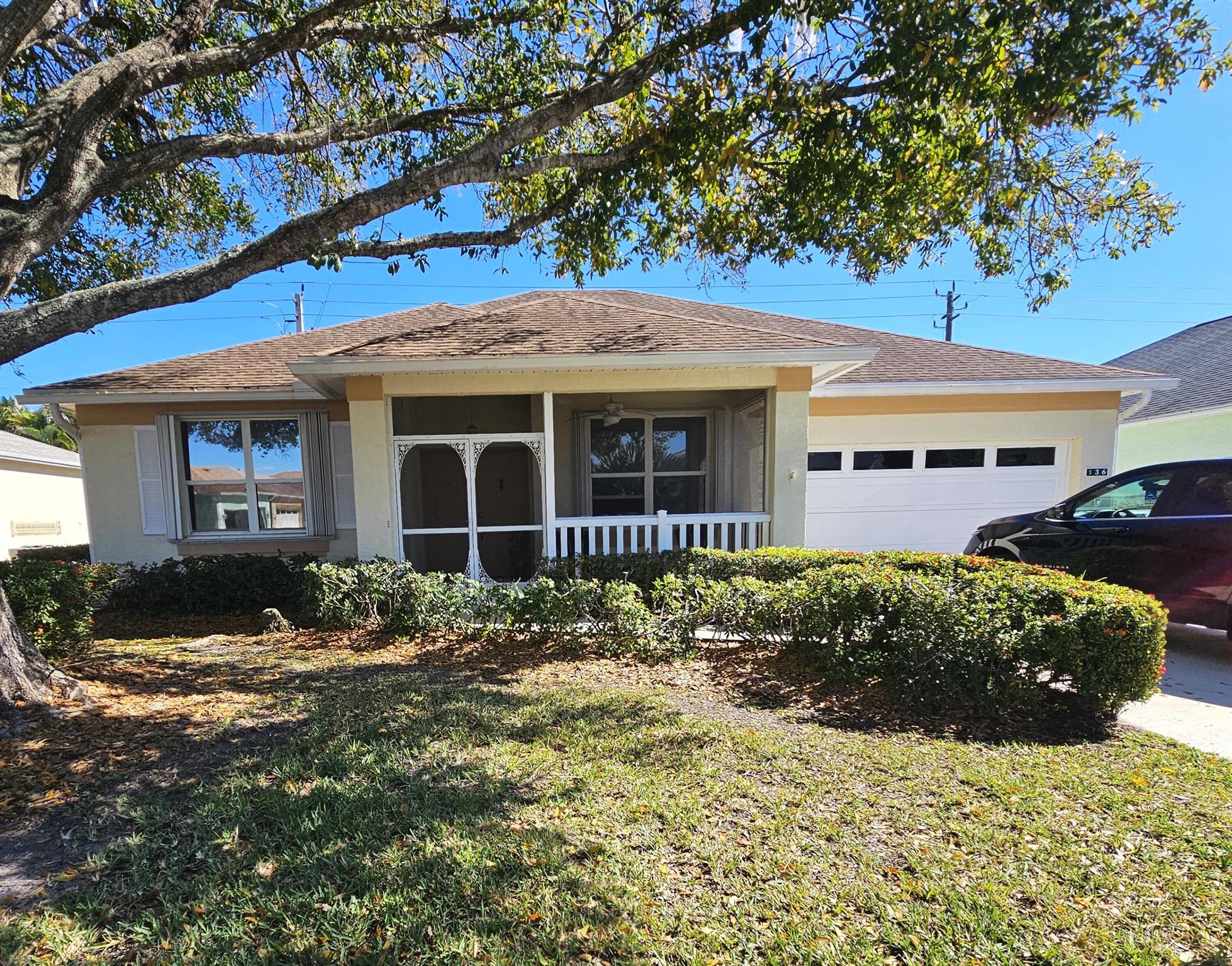 One of few homes with 2 car garage and SOLAR ELECTRIC- Owned NOT leased , Active community 55+, Walk-in tub in master bath, Freshly painted interior, Large Florida room adding square footage to home. SELLER's ARE MOTIVATED. Price will drop weekly until sold.PROPERTY IS MOVE-IN CONDITION