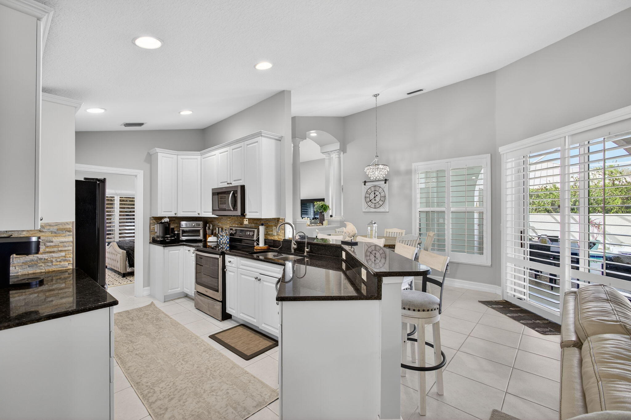 GOVERNORS LANDING - Residential Lease