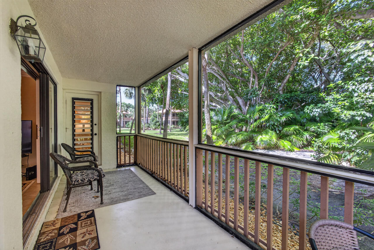 GOLF VILLAS CONDO - Residential