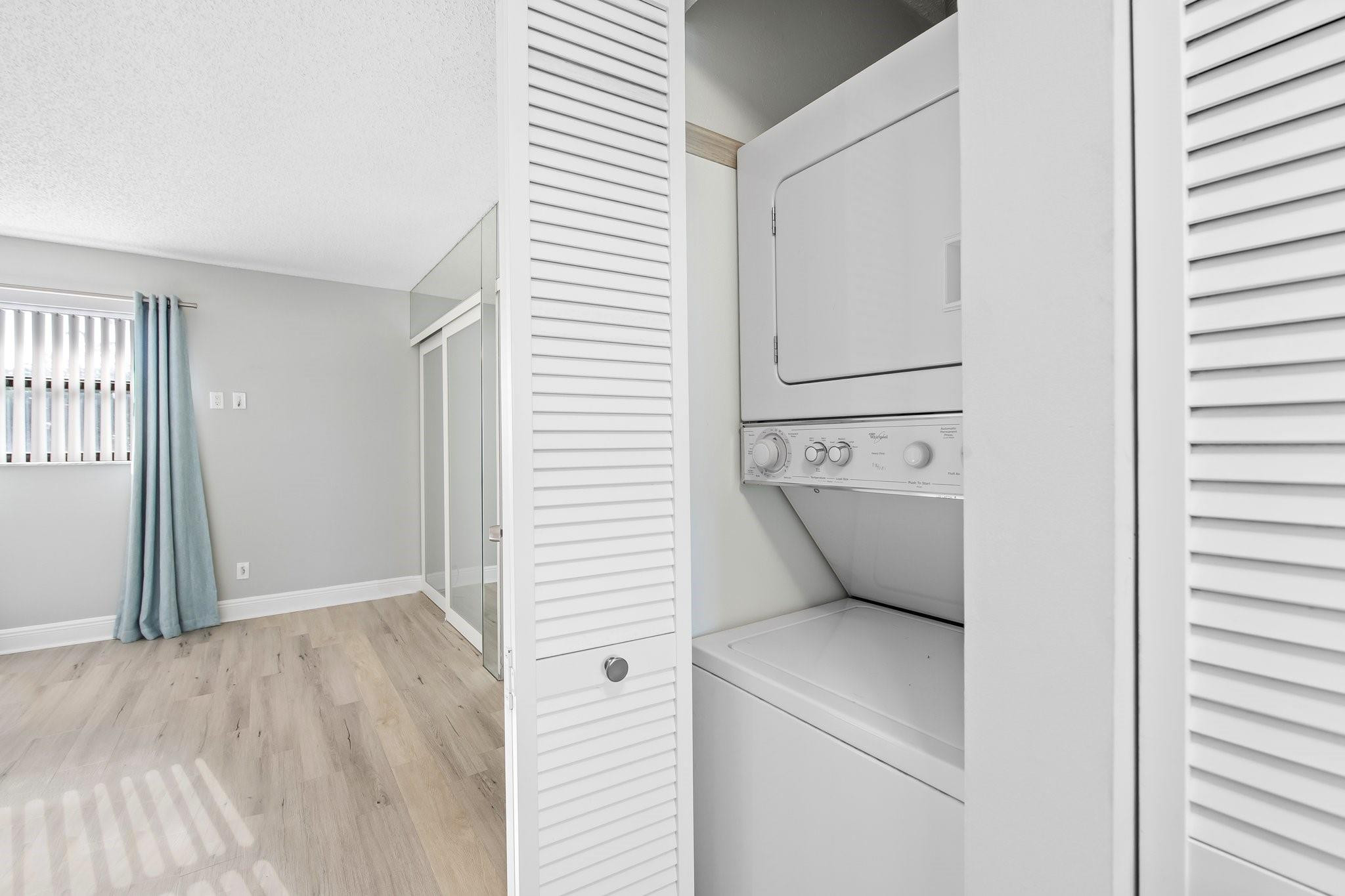 Wilton Pines Townhomes - Residential