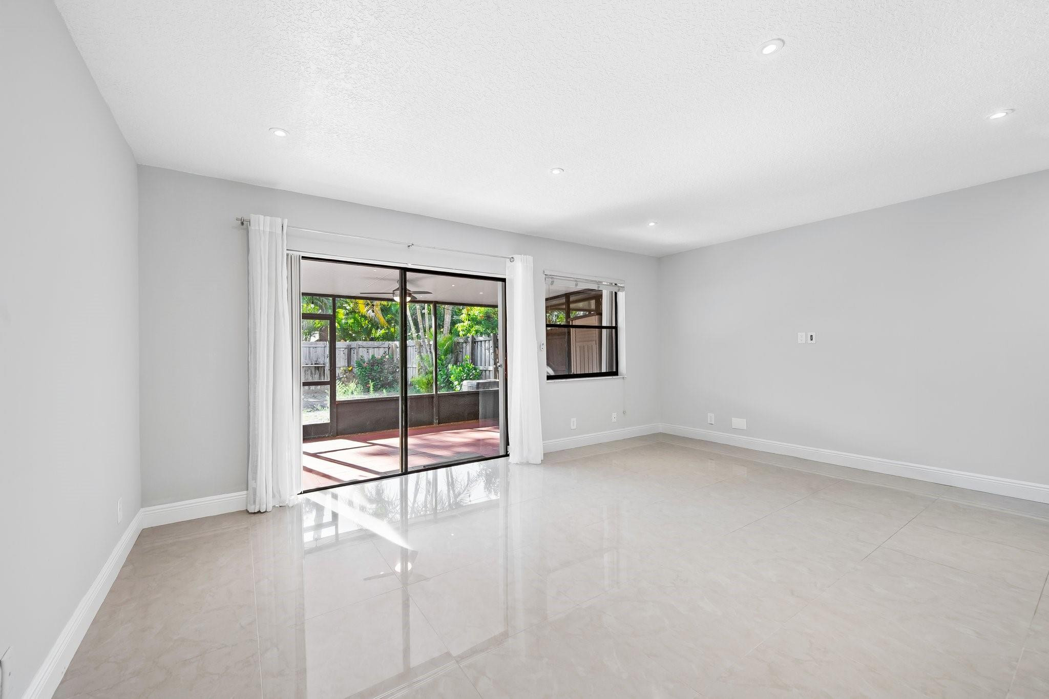 Wilton Pines Townhomes - Residential