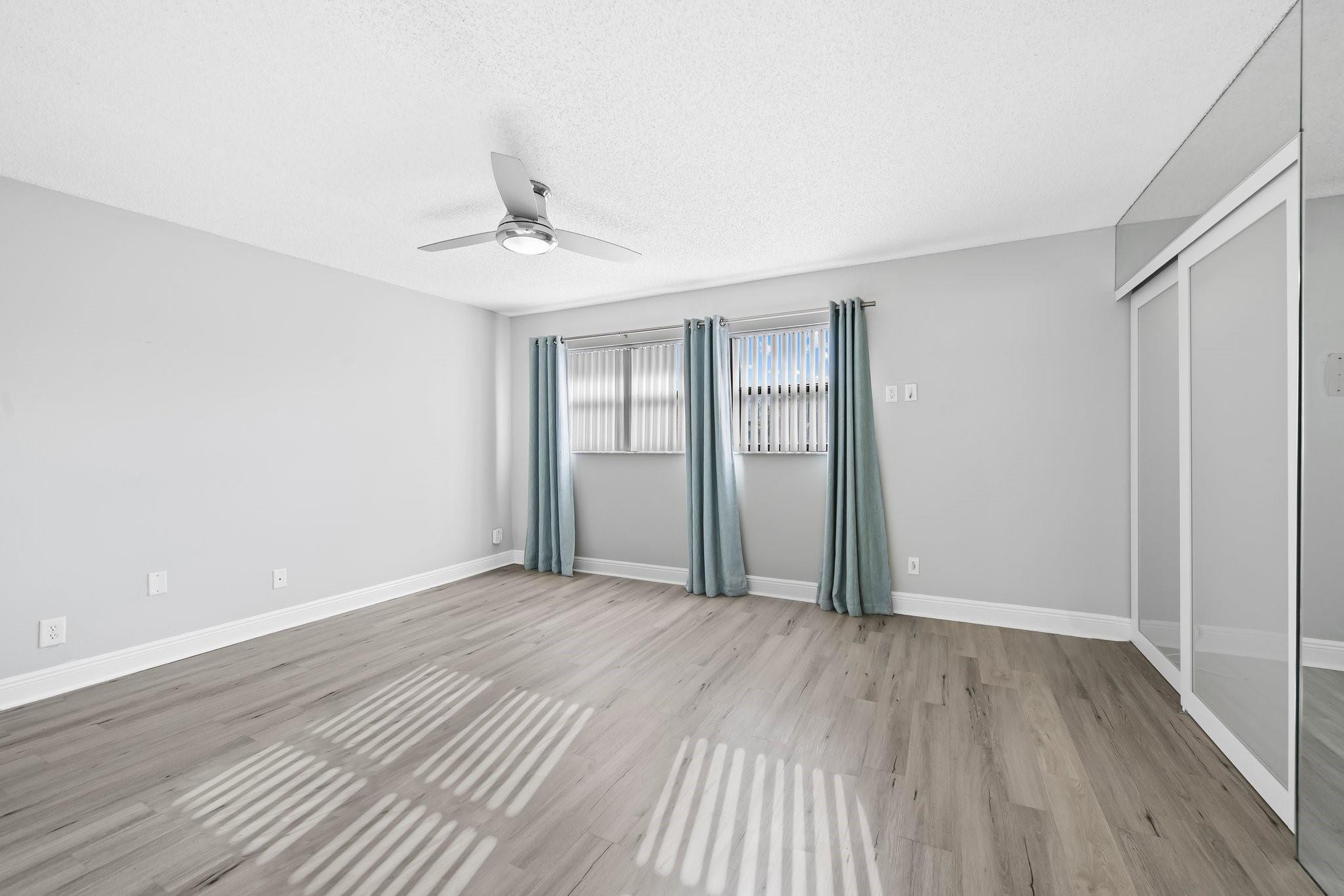 Wilton Pines Townhomes - Residential