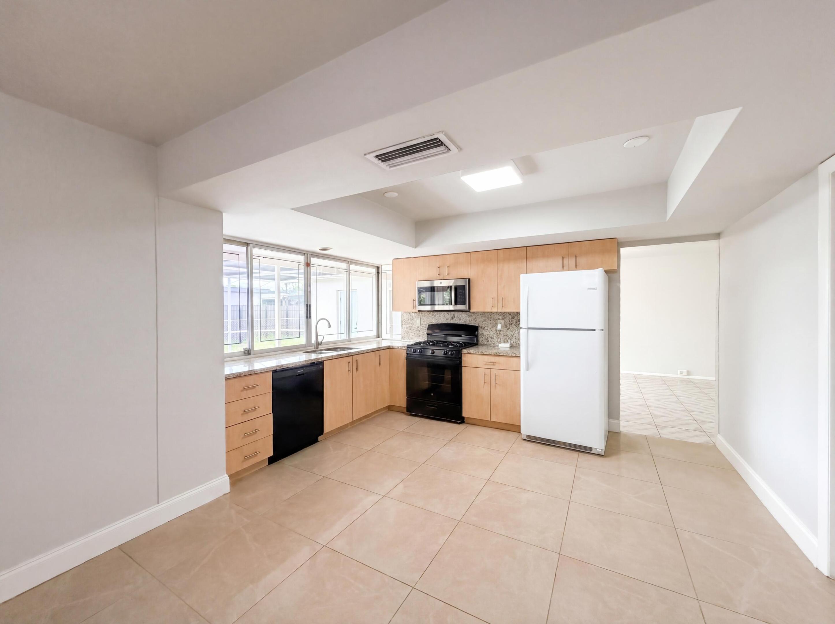 7141 Harbour Boulevard, Miramar FL 33023