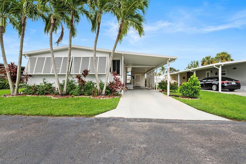 Photo of 33002 Azua Bay, Boynton Beach, FL 33436 (MLS # R11123183)