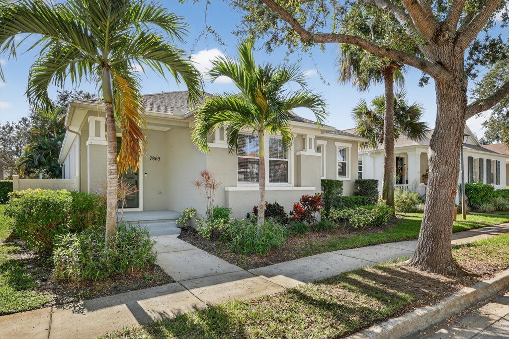Photo of 7865 15TH Lane, Vero Beach, FL 32966 (MLS # B26080549)