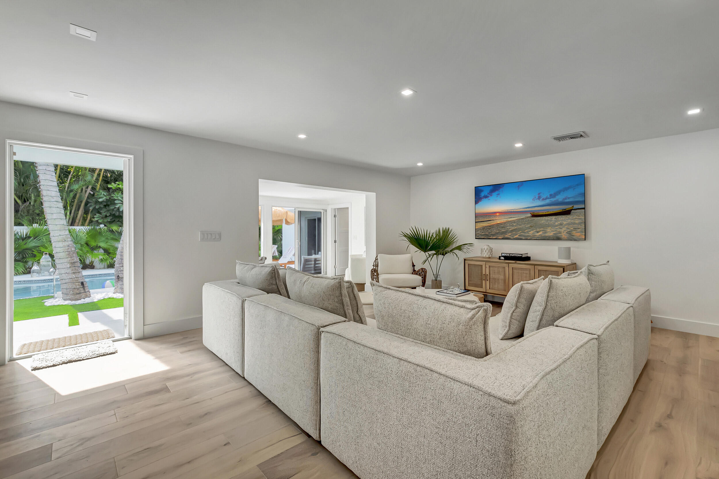 HYPOLUXO ISLAND ADD - Residential