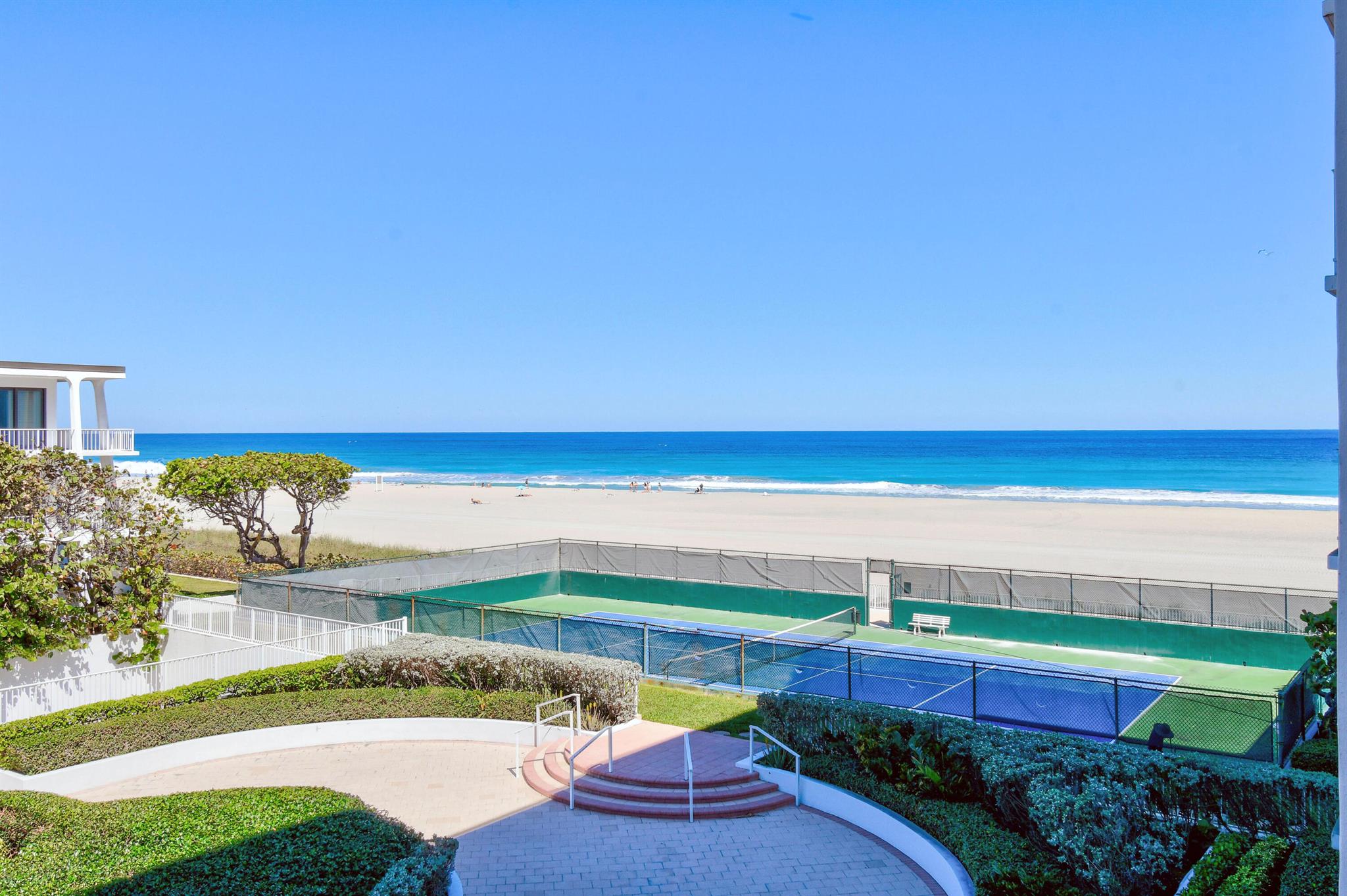 2295 S Ocean Boulevard 424