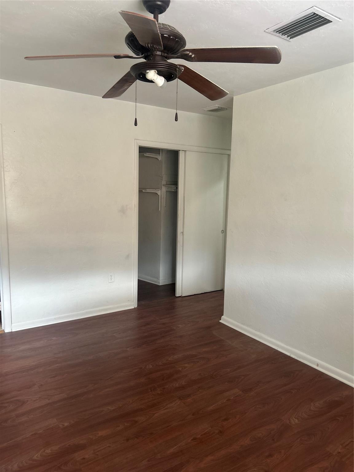 BREEZESWEPT ESTATES 1ST ADD - Residential