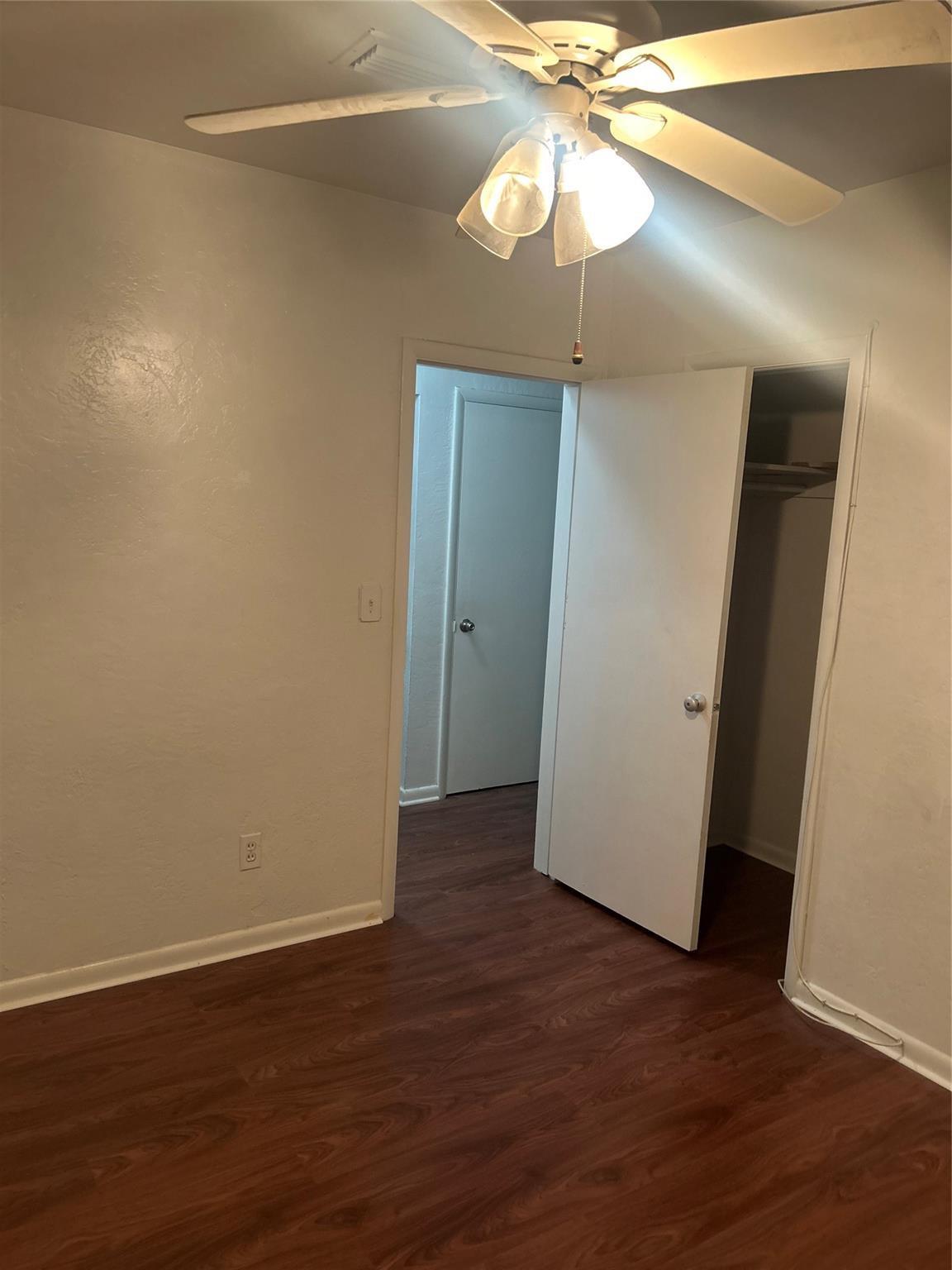 BREEZESWEPT ESTATES 1ST ADD - Residential