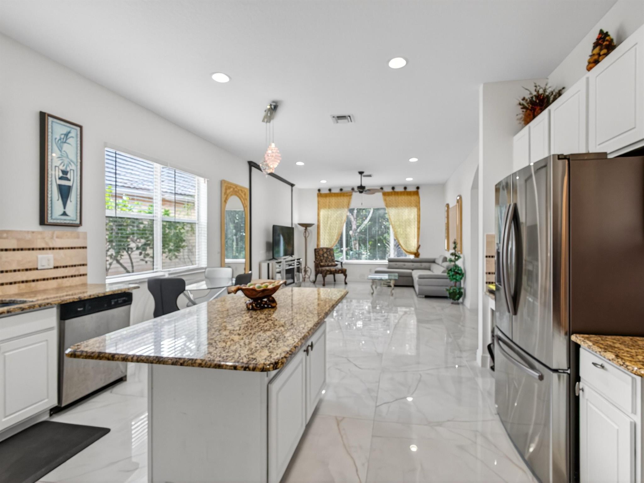 ANDROS ISLE PAR D-2 - Residential Lease