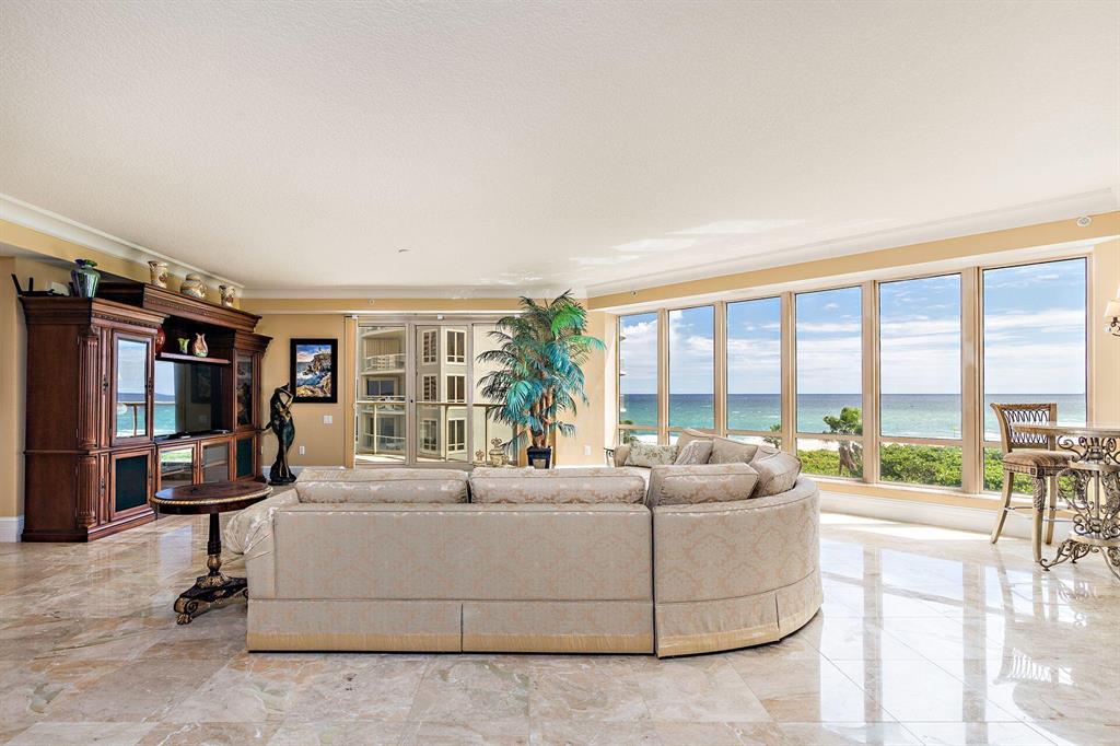 OASIS SINGER ISLAND CONDO - Residential