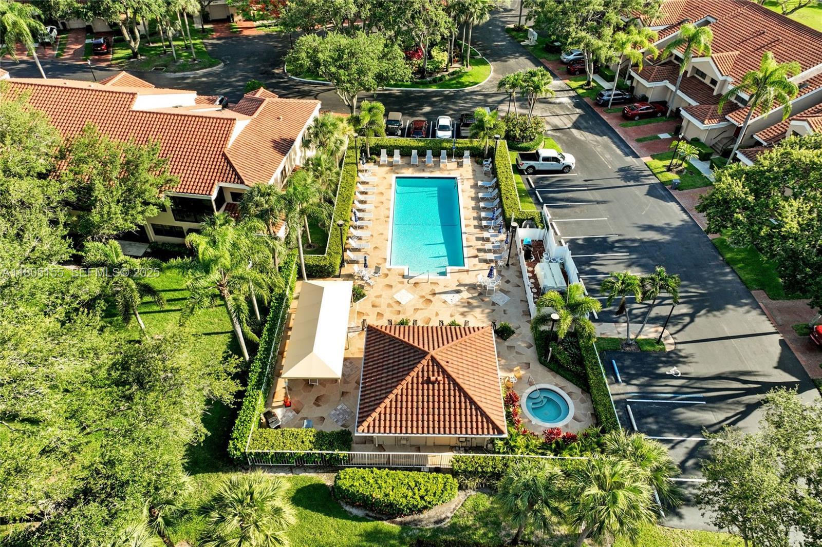 FAIRWAYS AT BOCA GOLF & TENNIS - Residential