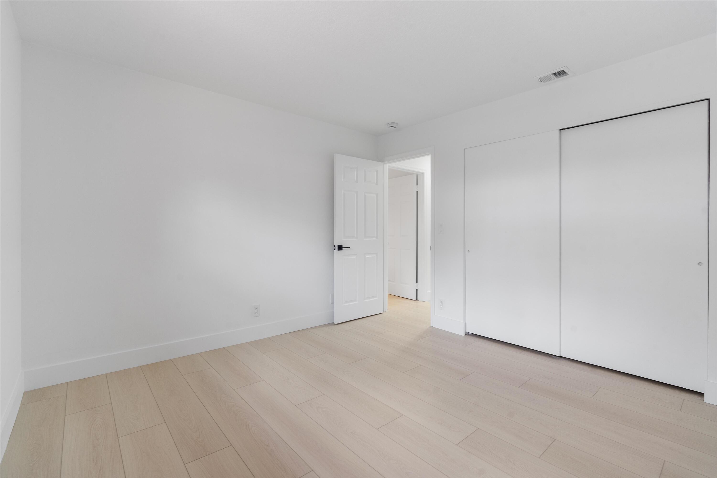 FAIRWAYS AT BOCA GOLF & TENNIS - Residential