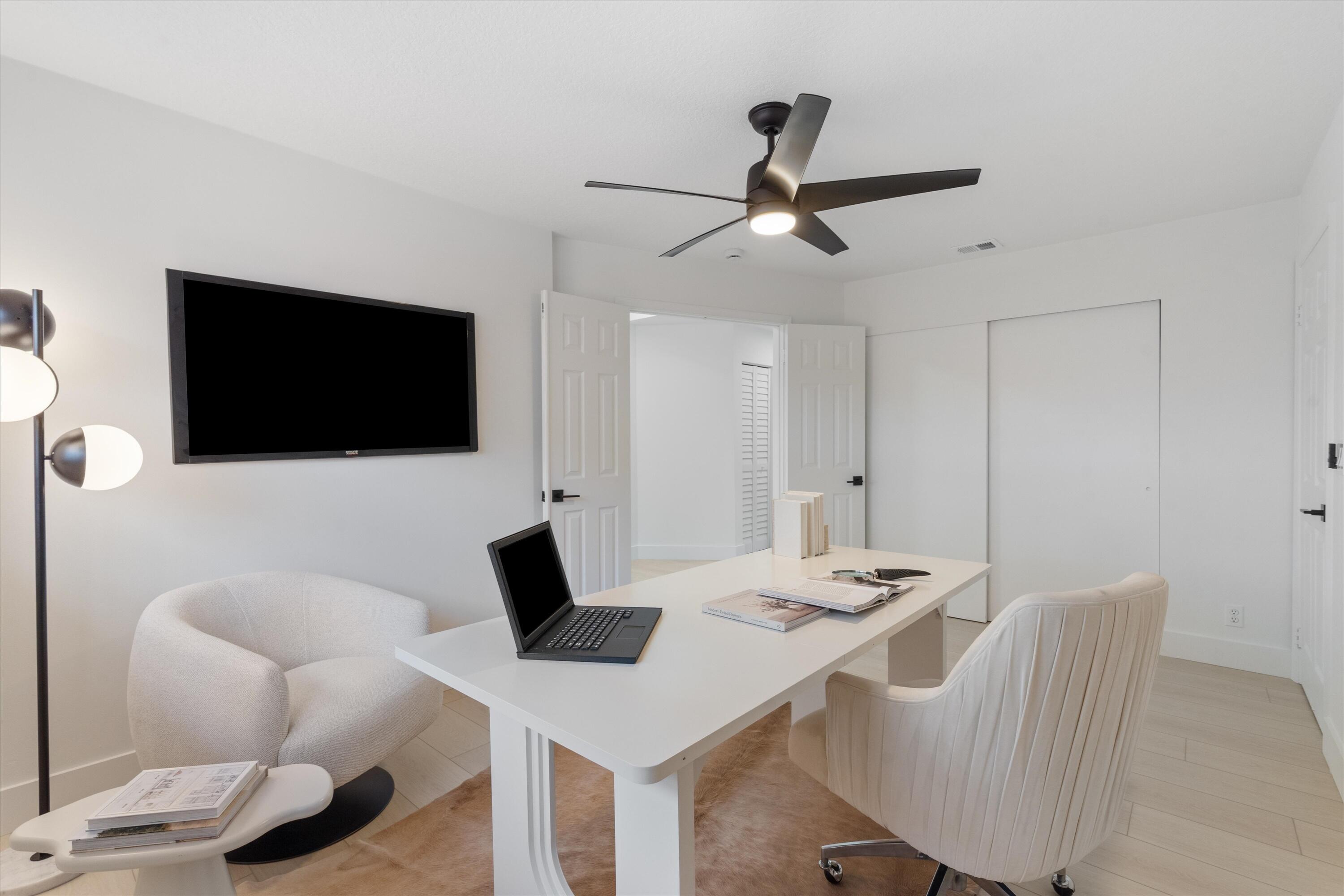 FAIRWAYS AT BOCA GOLF & TENNIS - Residential