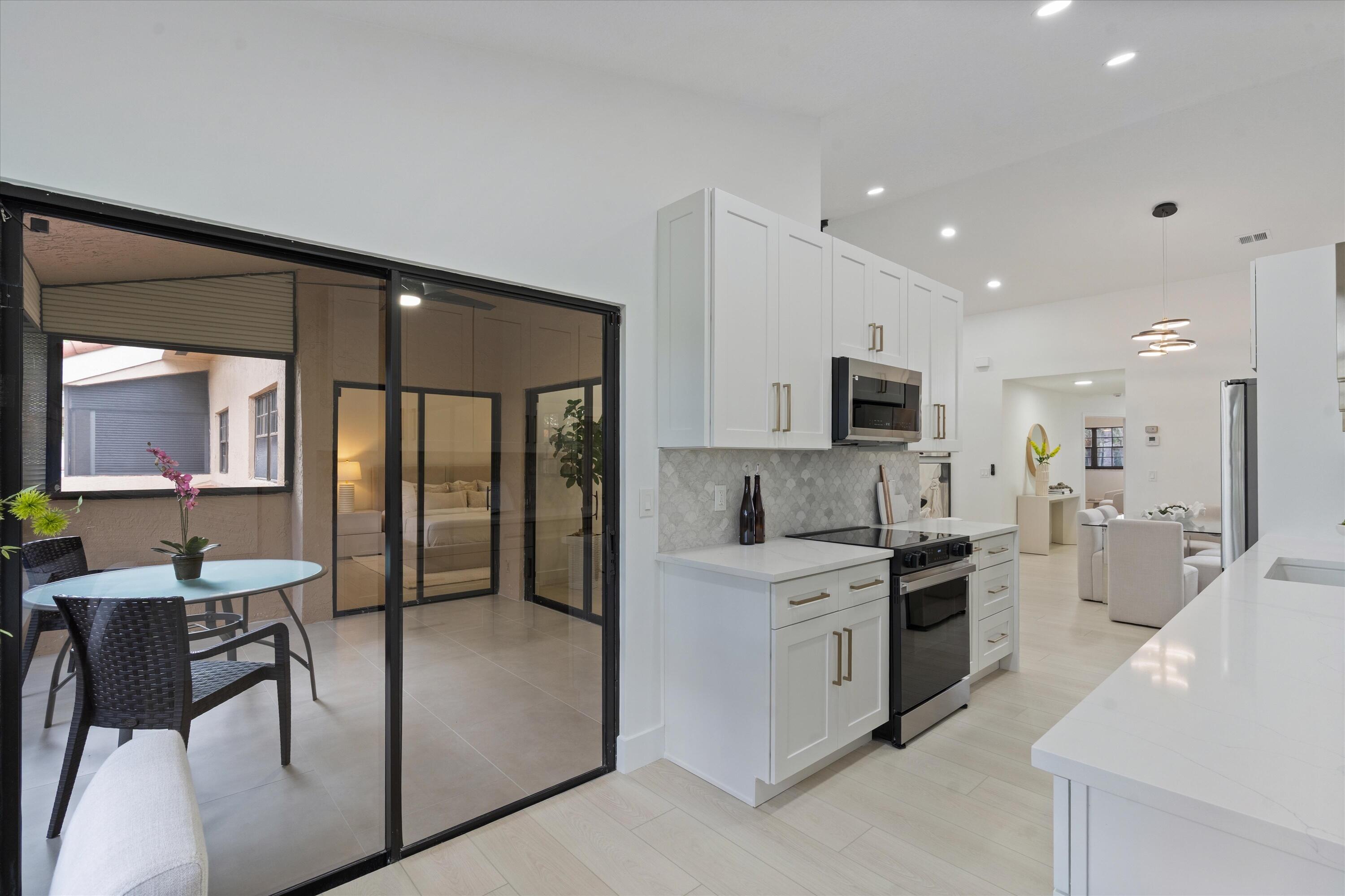 FAIRWAYS AT BOCA GOLF & TENNIS - Residential