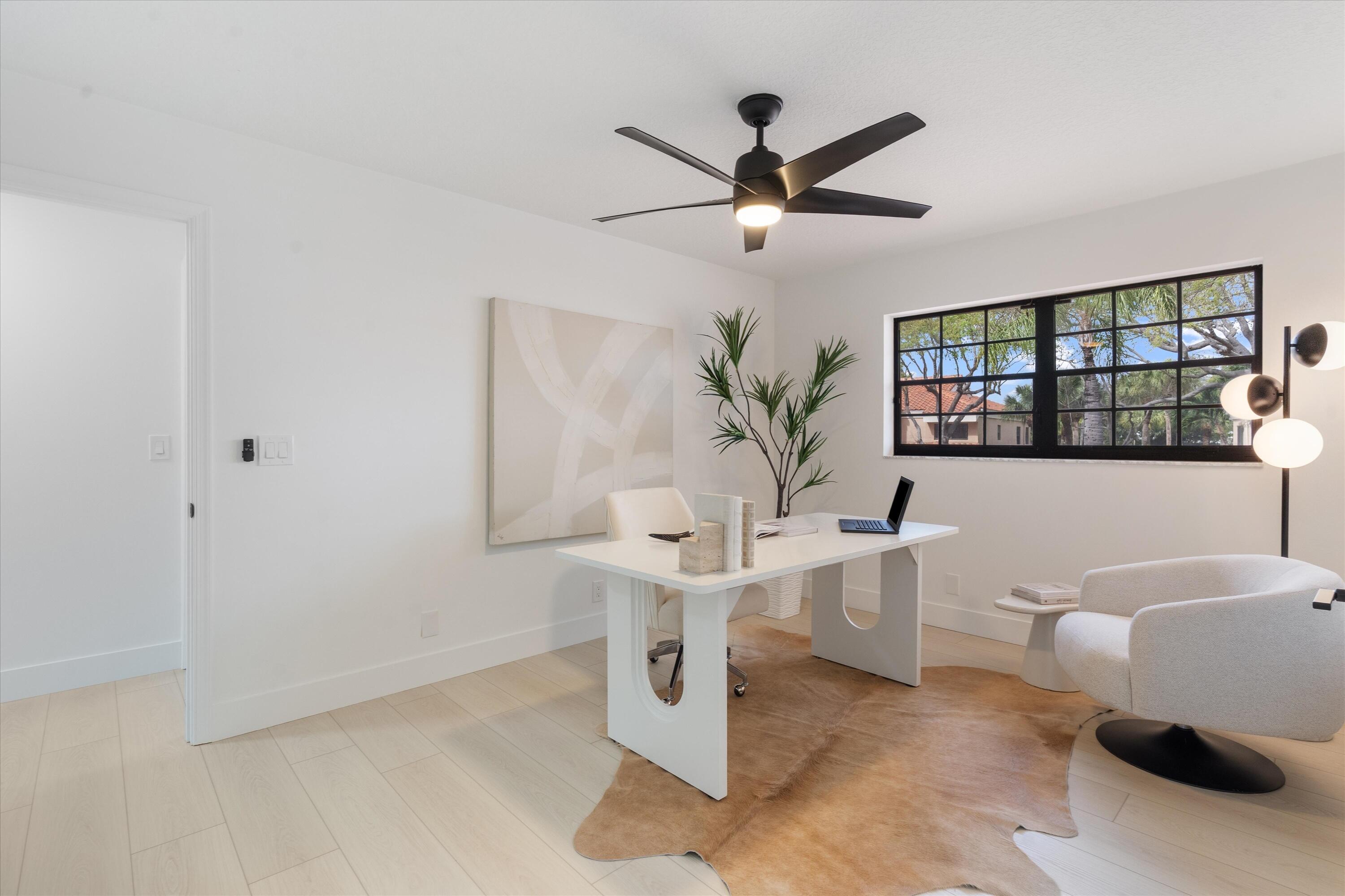 FAIRWAYS AT BOCA GOLF & TENNIS - Residential