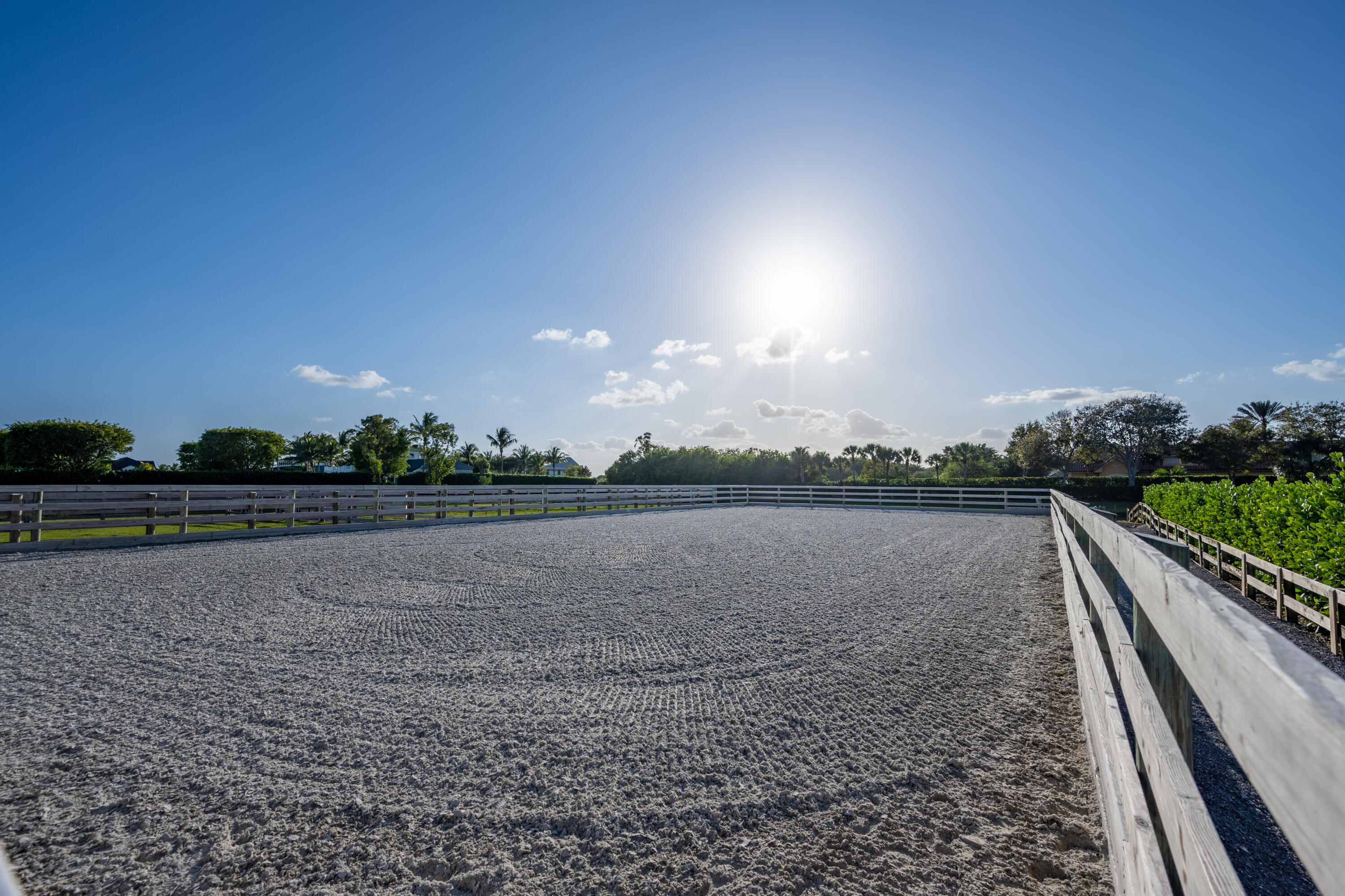 GRAND PRIX FARMS - Residential