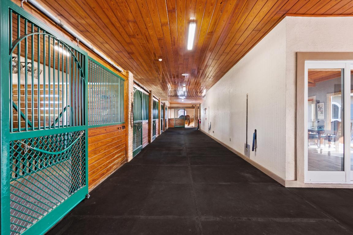 GRAND PRIX FARMS - Residential