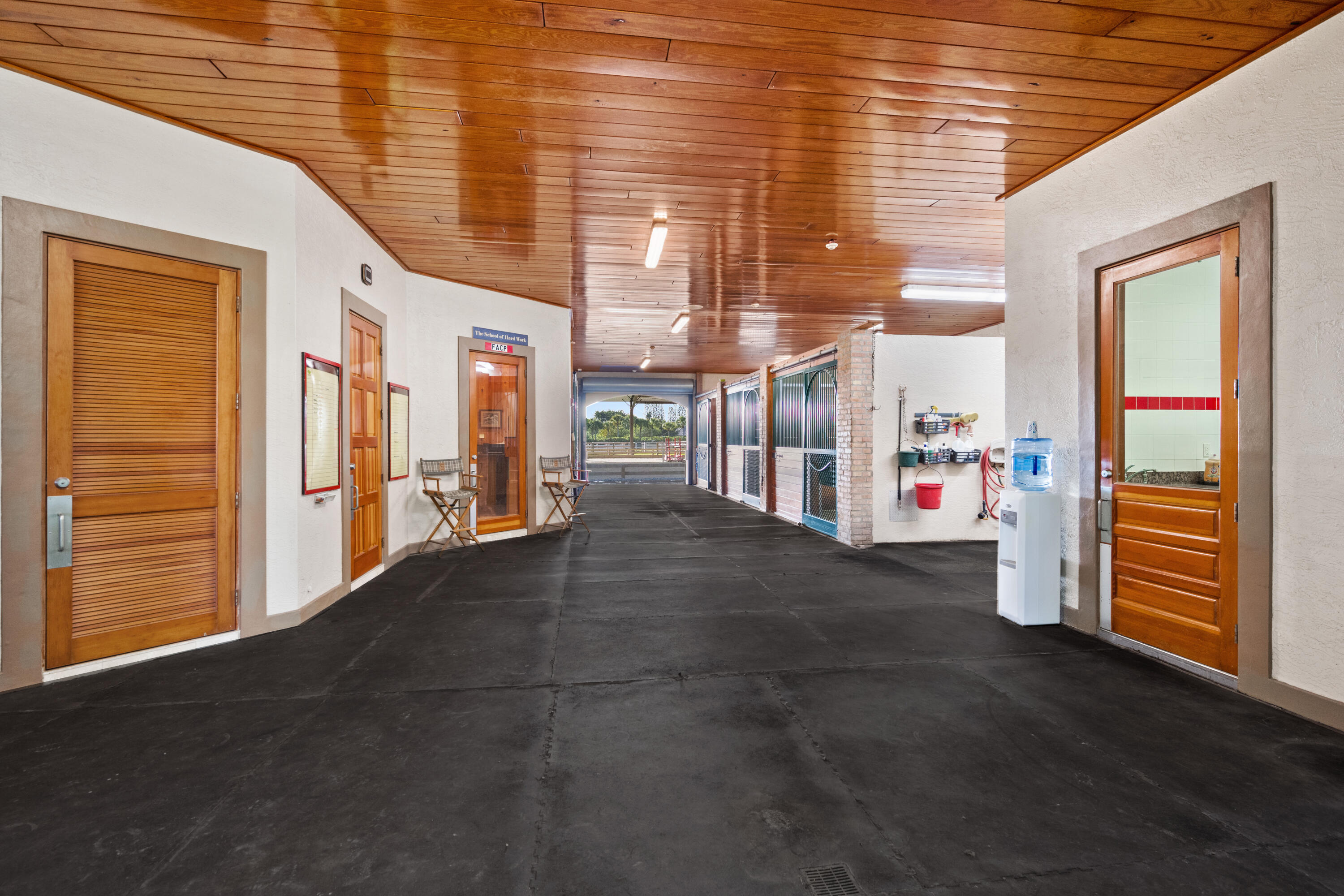 GRAND PRIX FARMS - Residential