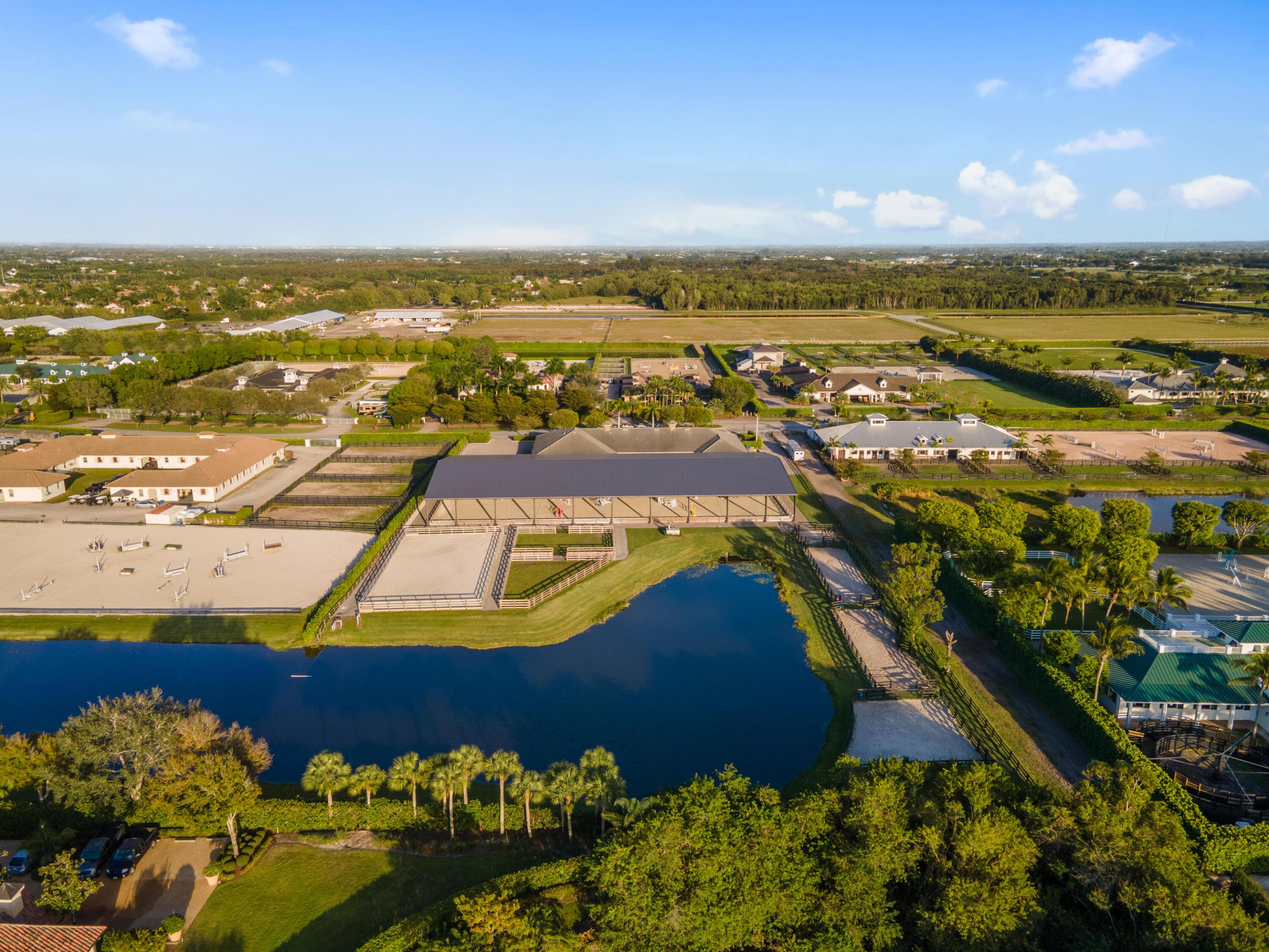 GRAND PRIX FARMS - Residential