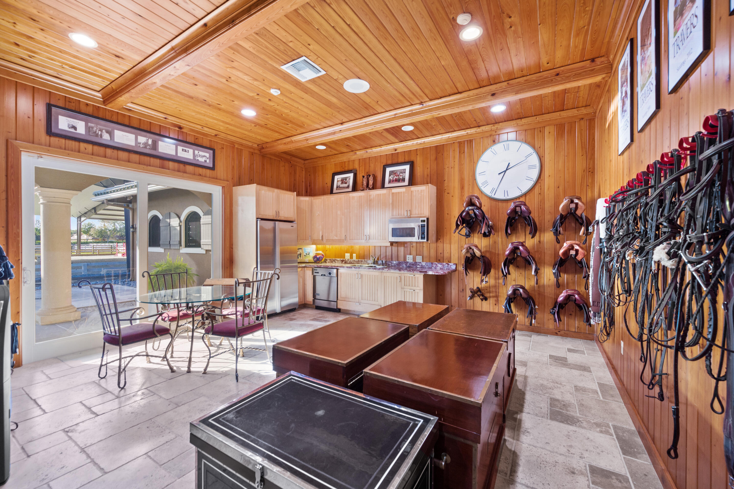 GRAND PRIX FARMS - Residential