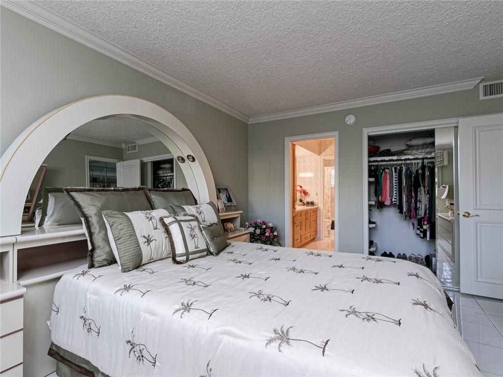 IRVINGTON GARDENS - Residential