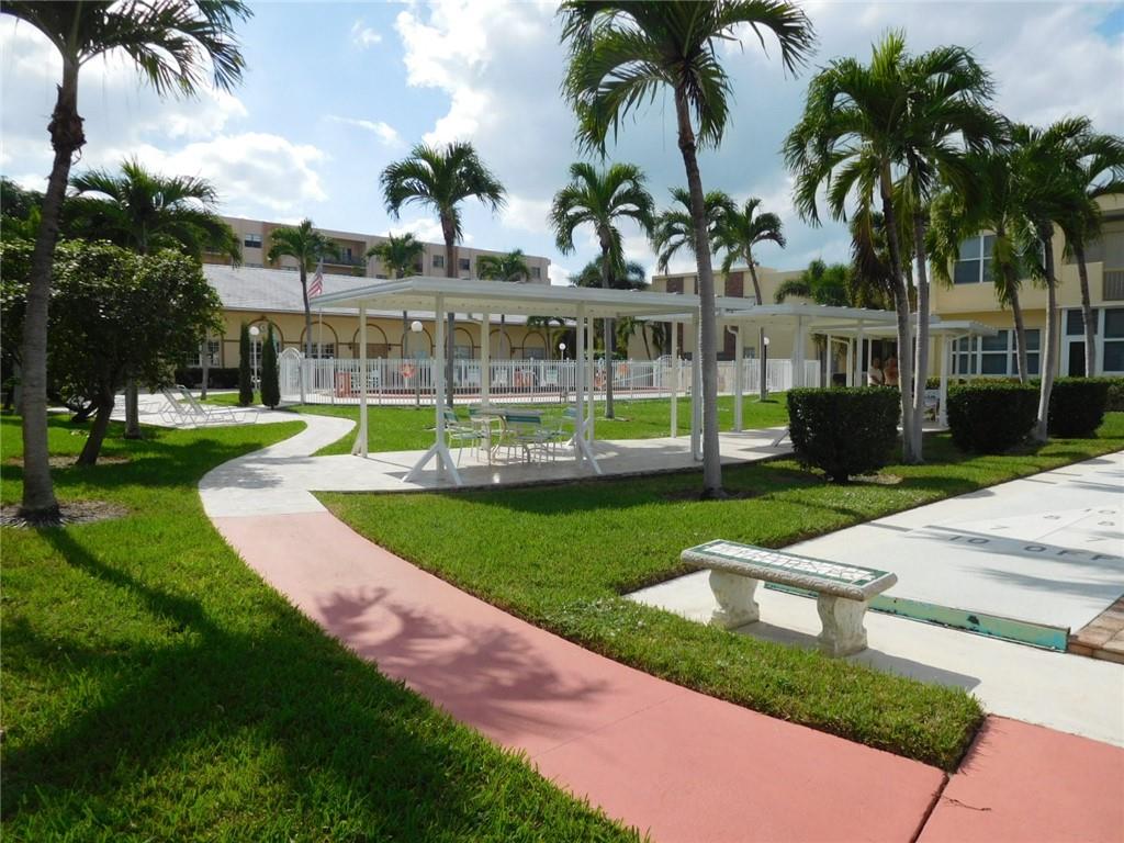 IRVINGTON GARDENS - Residential
