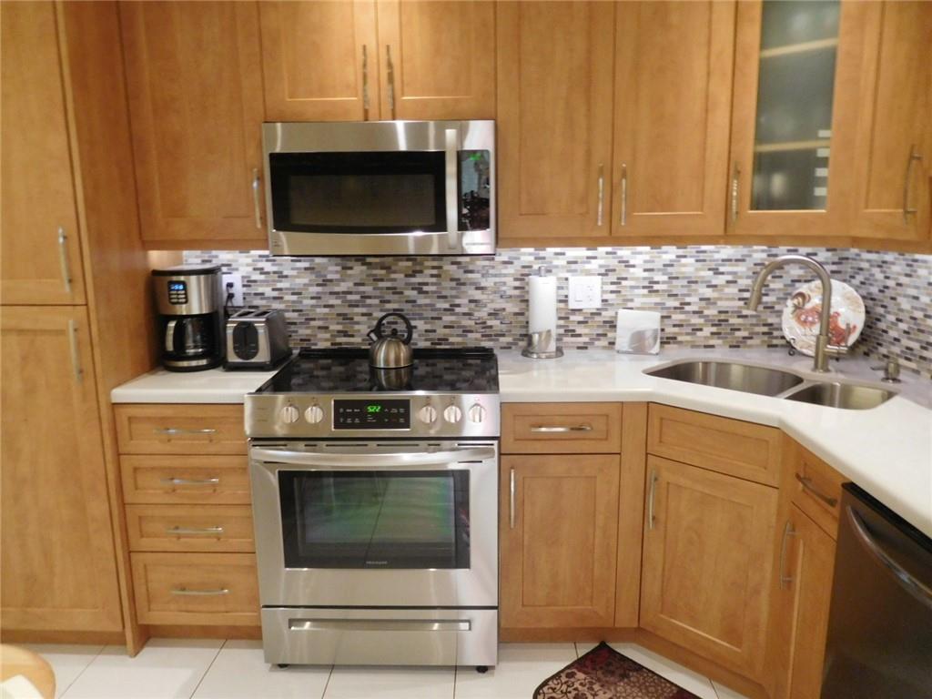 IRVINGTON GARDENS - Residential