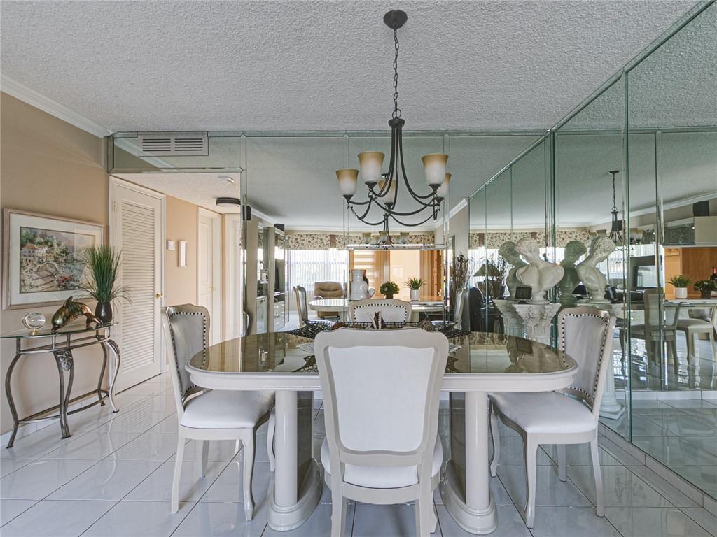 IRVINGTON GARDENS - Residential