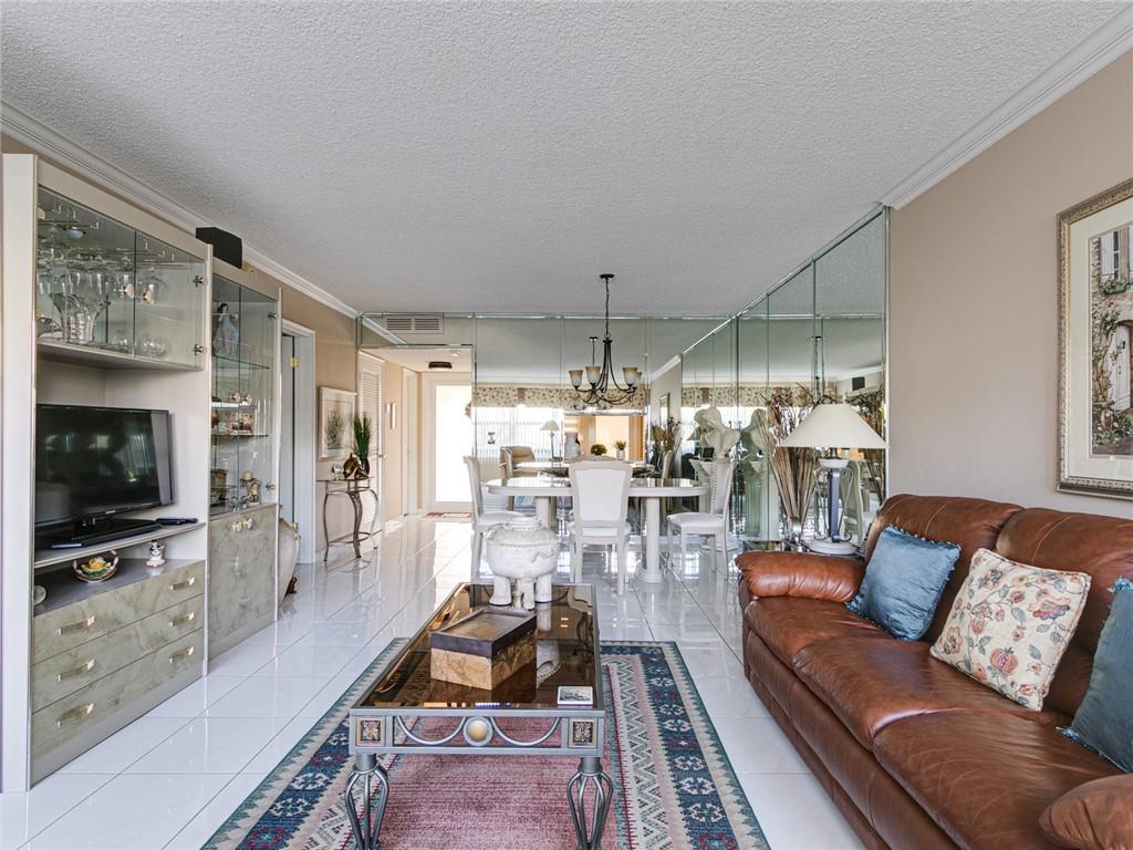 IRVINGTON GARDENS - Residential