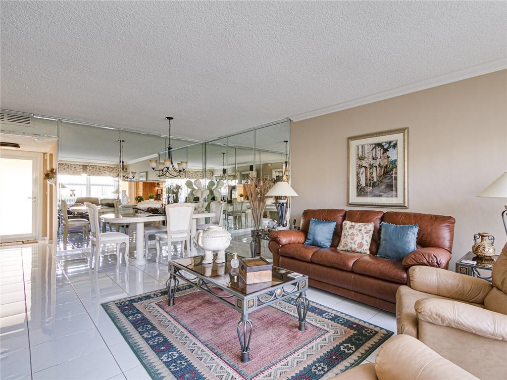 IRVINGTON GARDENS - Residential