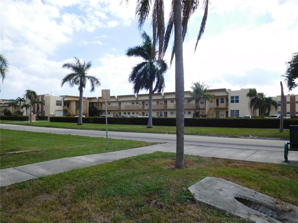 IRVINGTON GARDENS - Residential