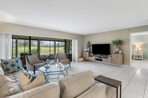 Tiny photo for 6368 Aspen Glen Circle, Boynton Beach, FL 33437 (MLS # B26054192)