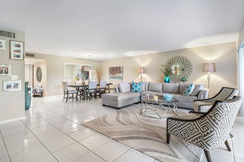 Tiny photo for 6368 Aspen Glen Circle, Boynton Beach, FL 33437 (MLS # B26054192)