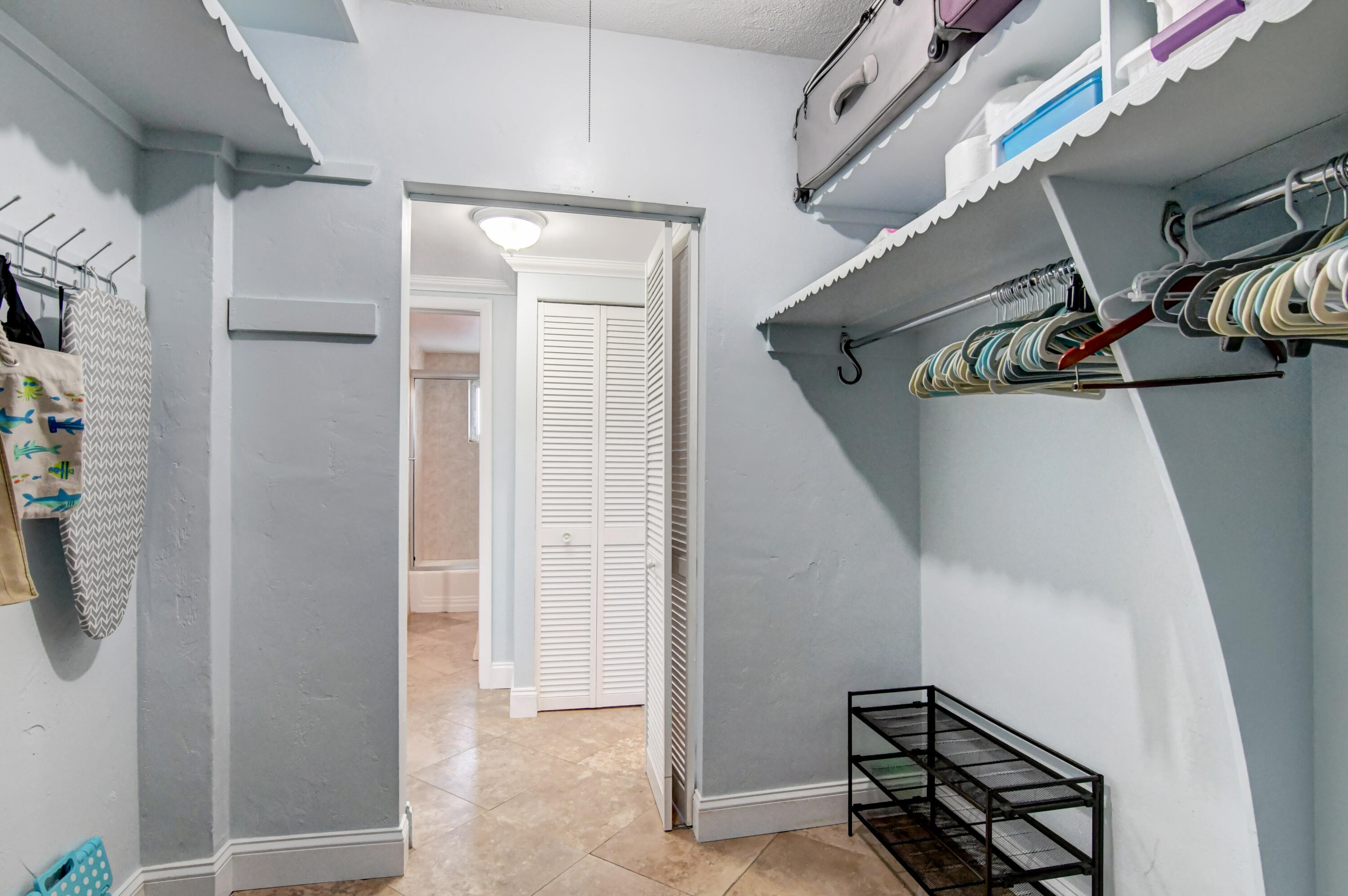 OCEAN PARK MANOR - Residential Lease