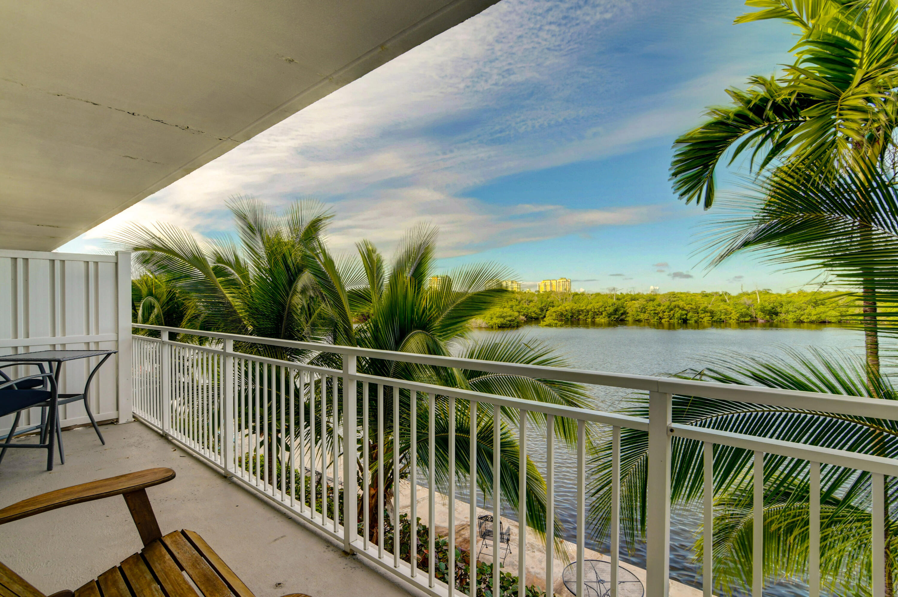 OCEAN PARK MANOR - Residential Lease