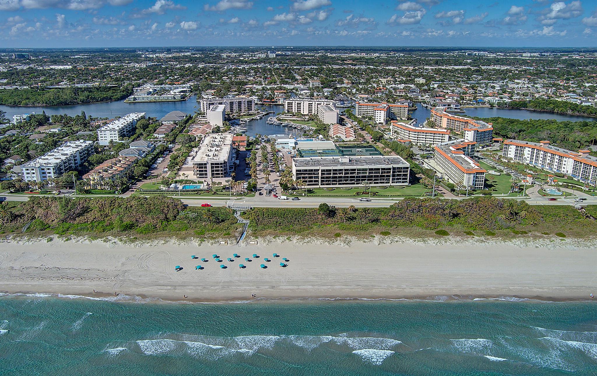 YACHT & RACQUET CLUB OF B - Residential