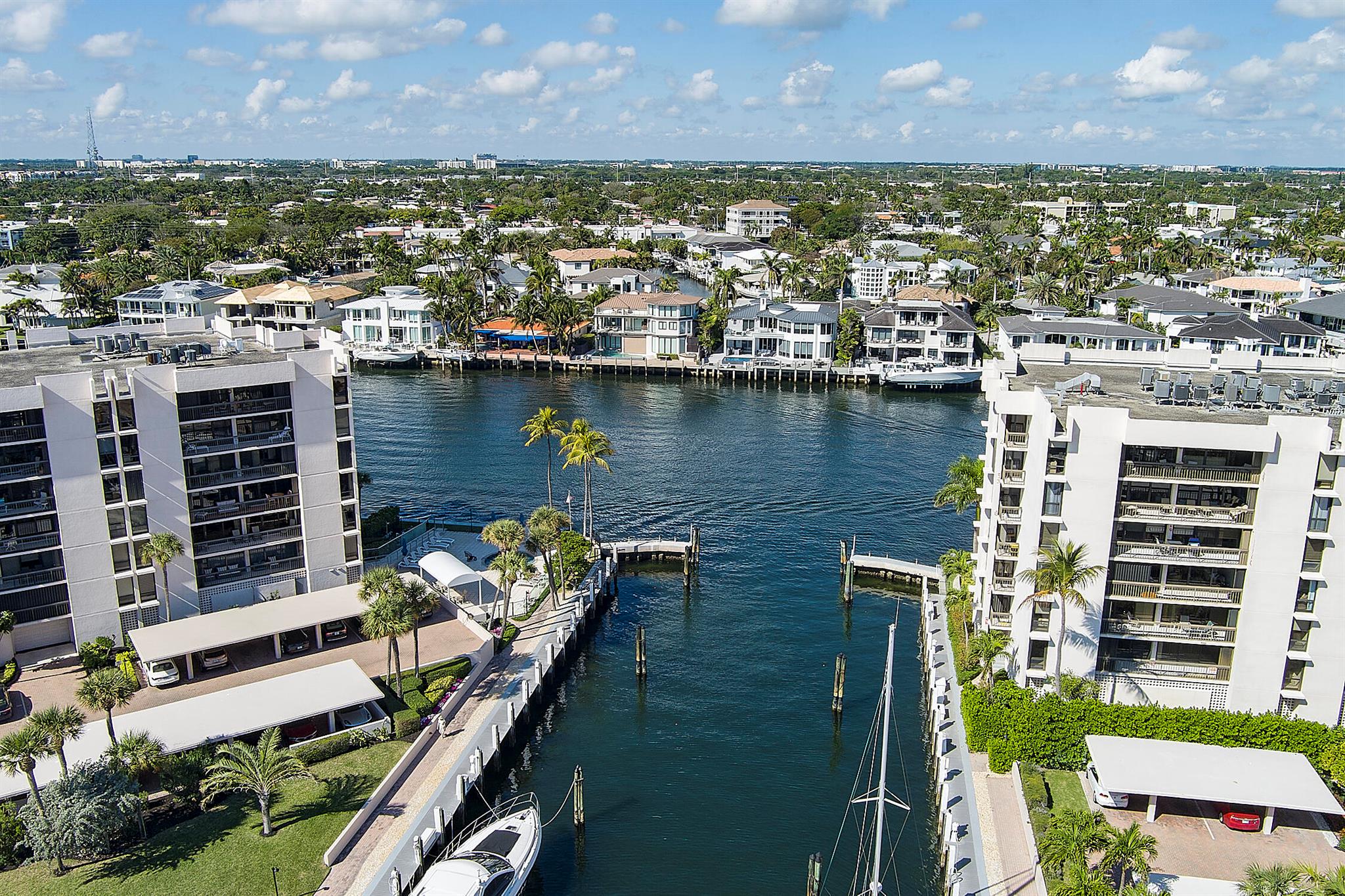 YACHT & RACQUET CLUB OF B - Residential