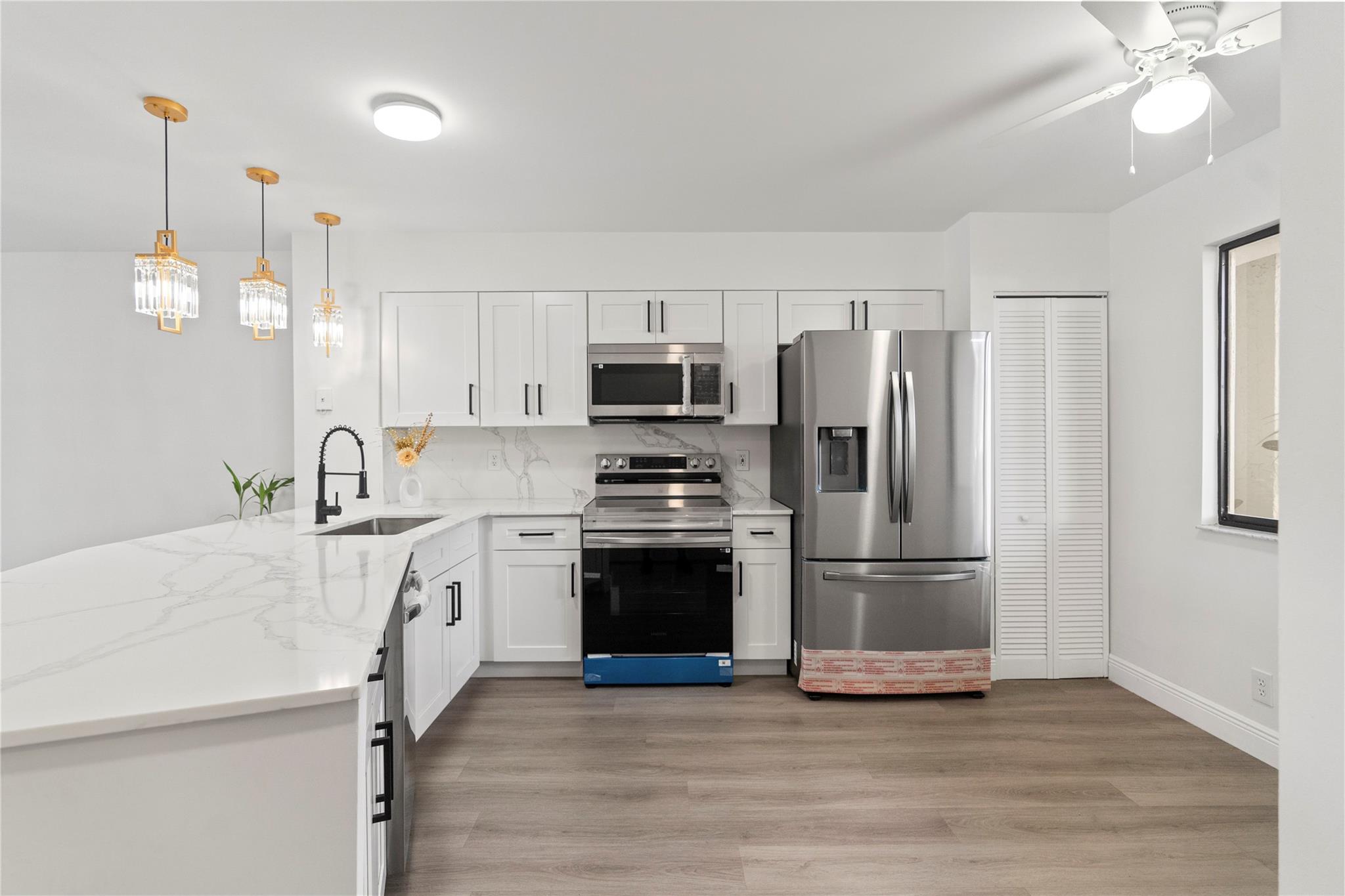 CYPRESS BEND CONDOMINIUM - Residential