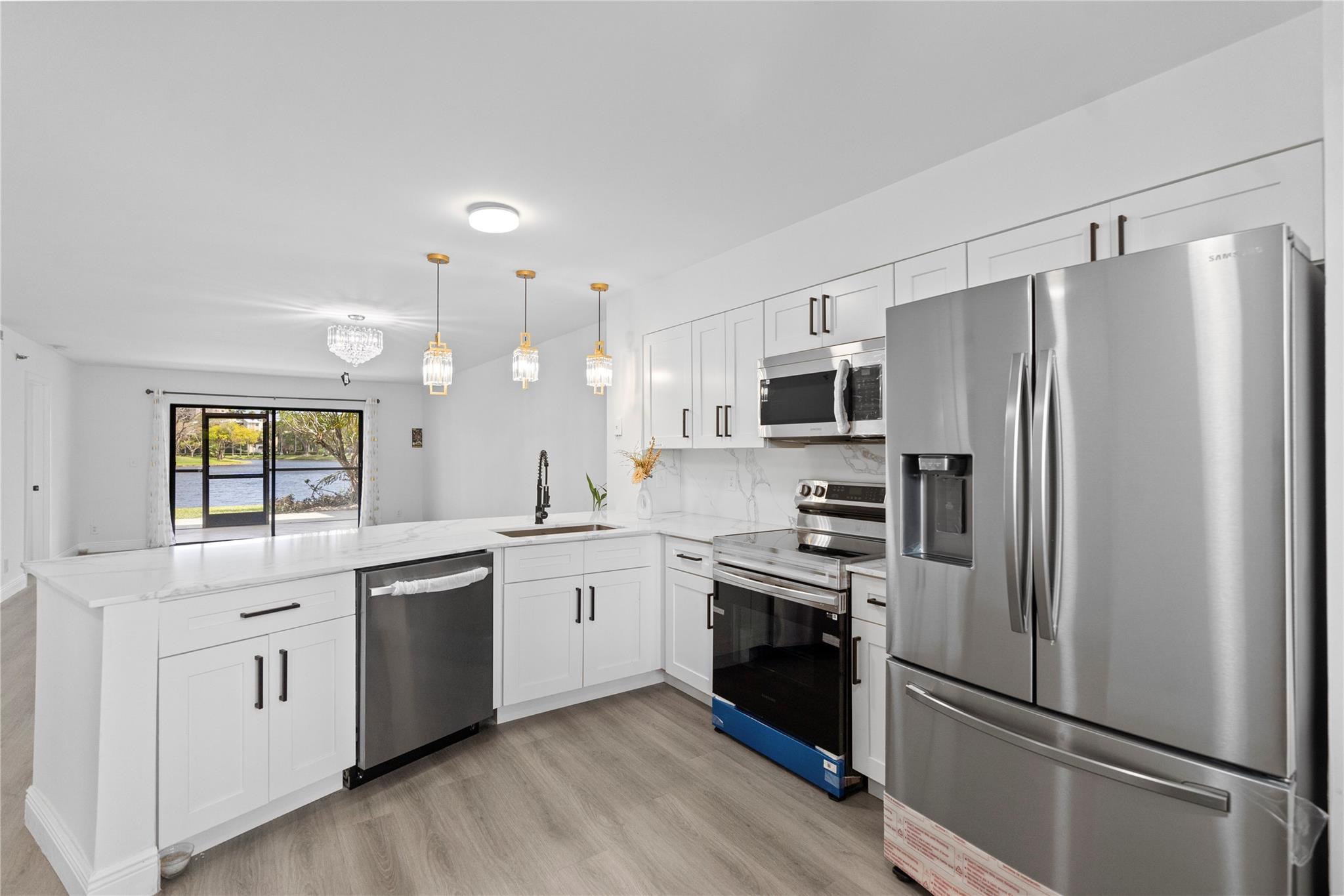 CYPRESS BEND CONDOMINIUM - Residential