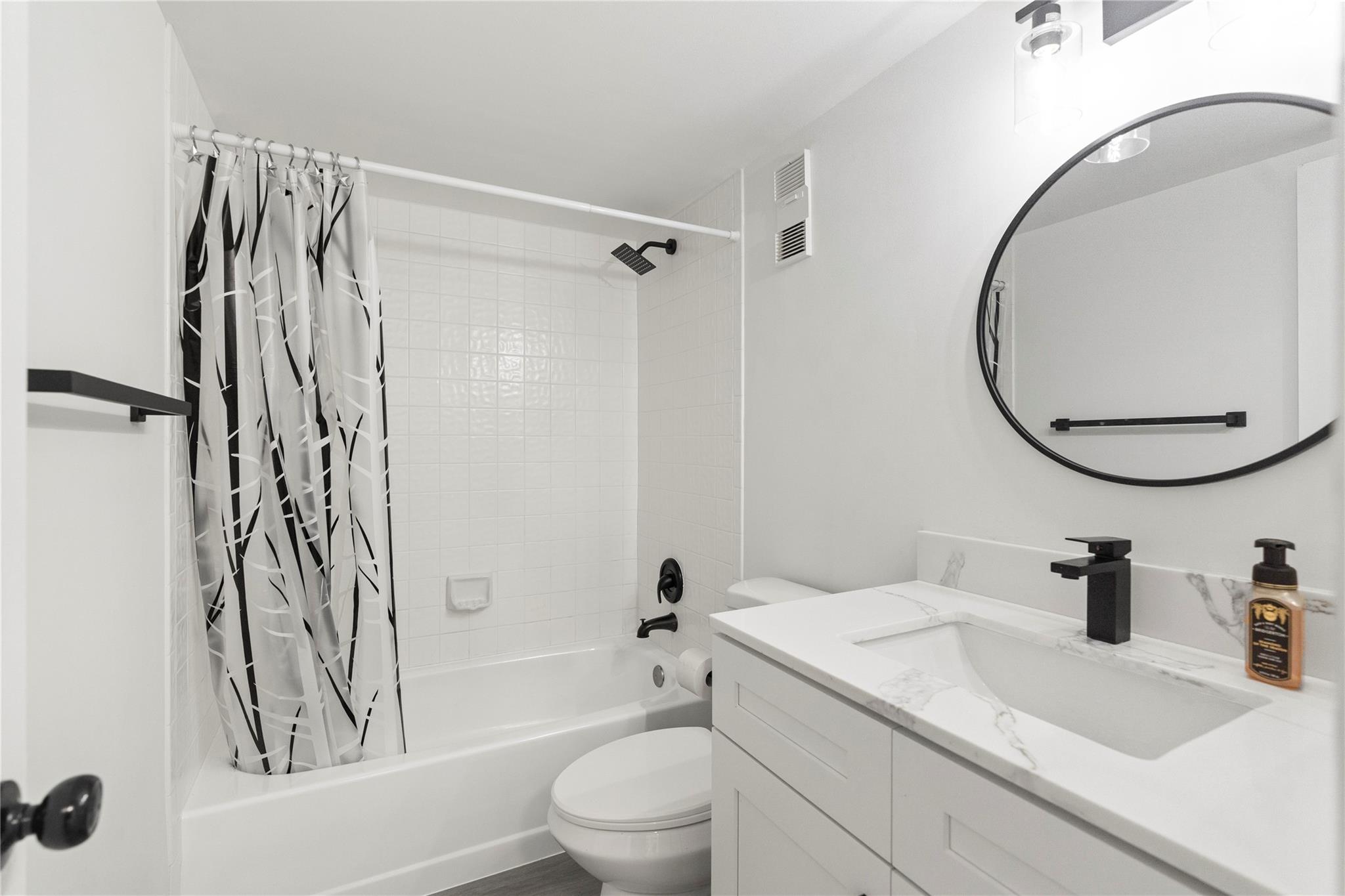 CYPRESS BEND CONDOMINIUM - Residential