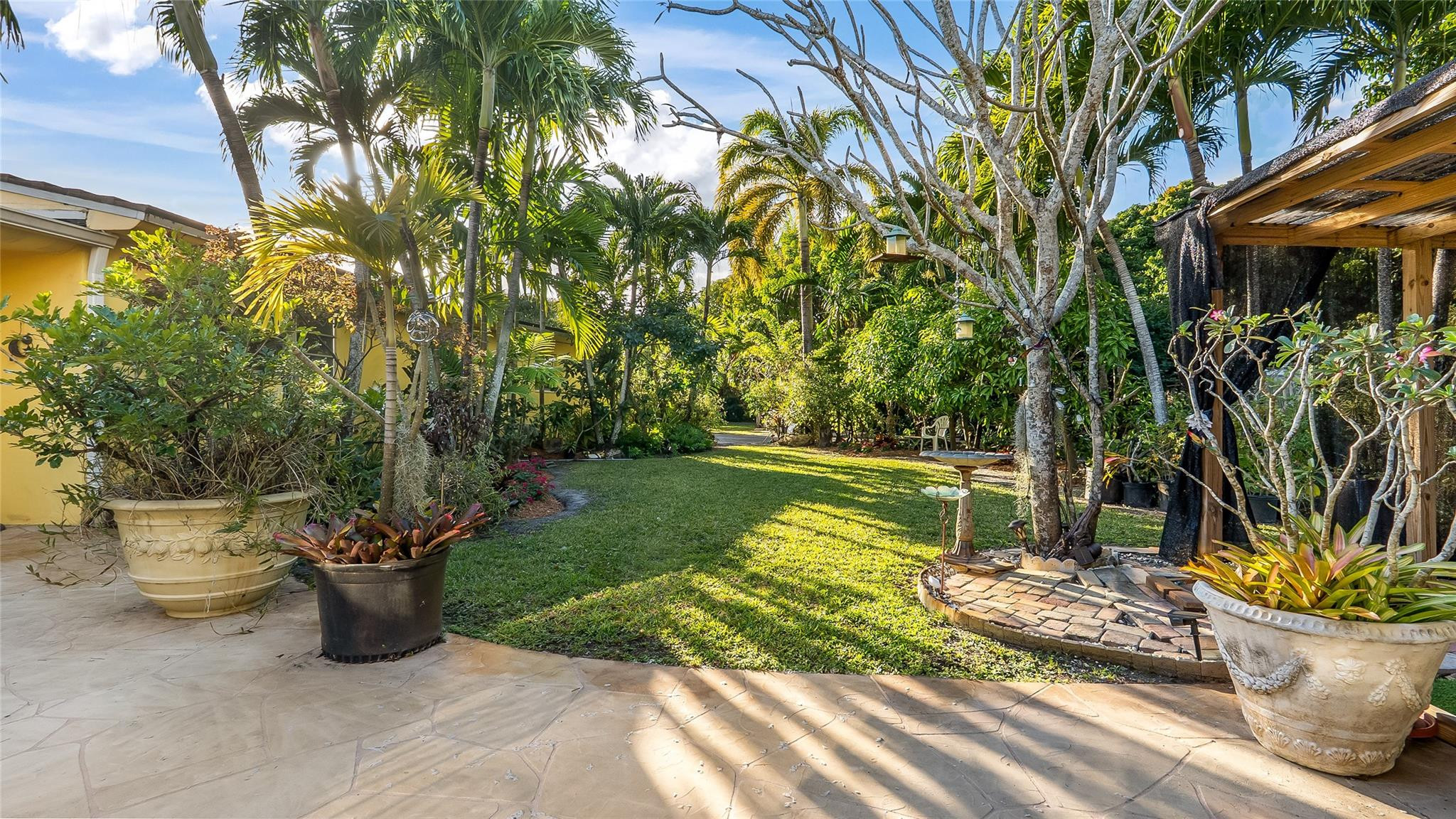 Biscayne Gardens Sec H Pt - Residential