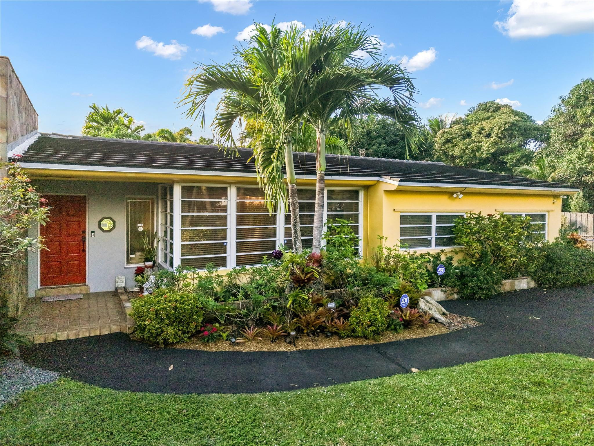 Biscayne Gardens Sec H Pt - Residential