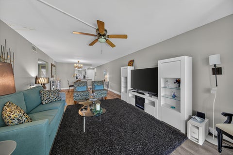 Tiny photo for 3004 Portofino Isle #M1, Coconut Creek, FL 33066 (MLS # B26034957)