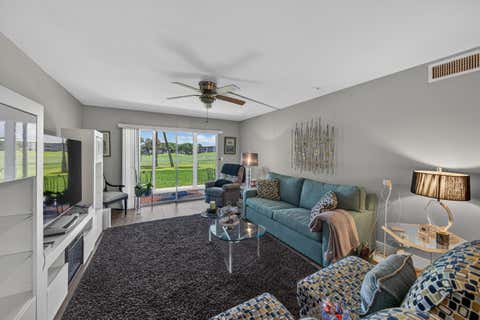 Tiny photo for 3004 Portofino Isle #M1, Coconut Creek, FL 33066 (MLS # B26034957)